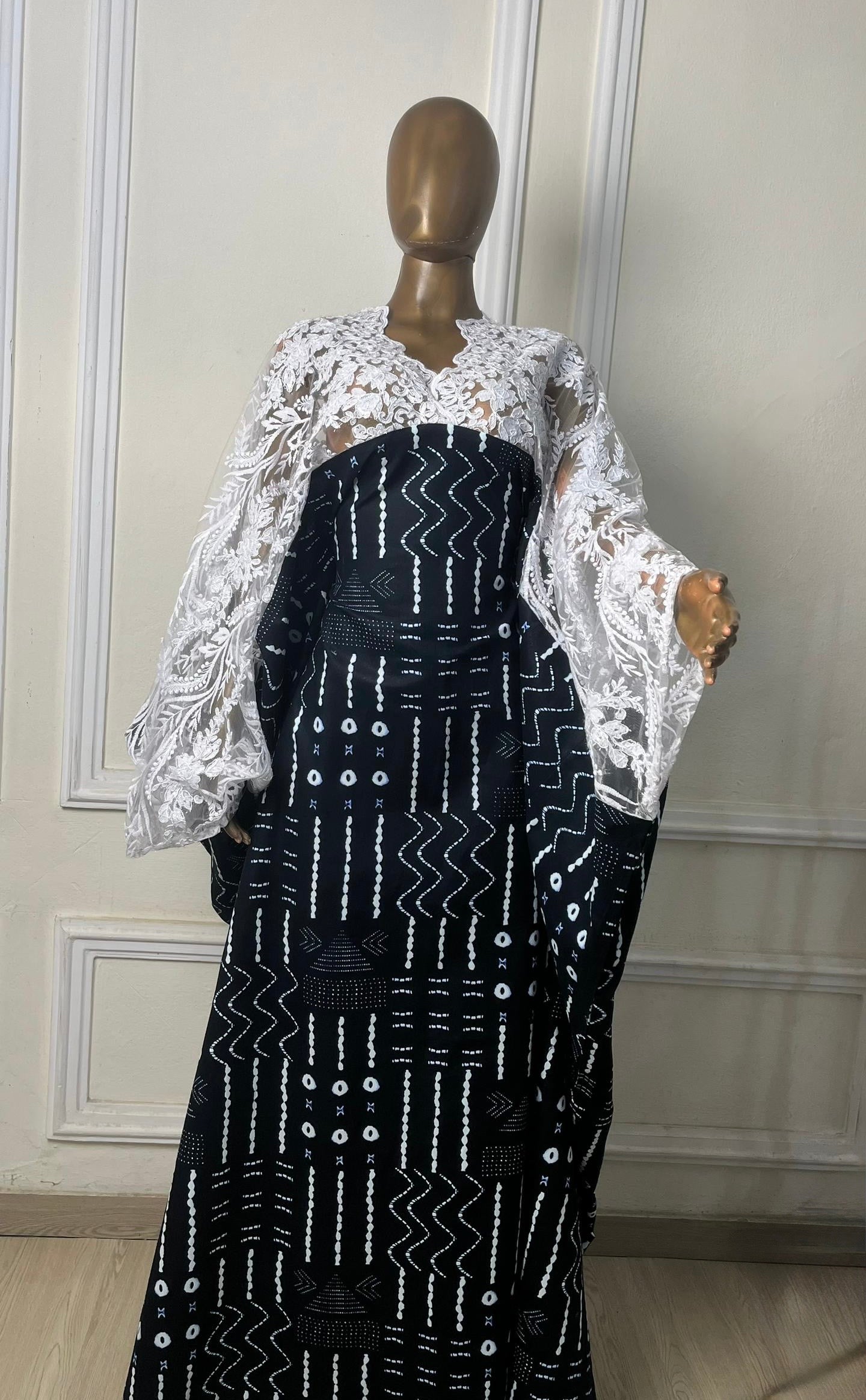 Fulani Noir Lace Bubu